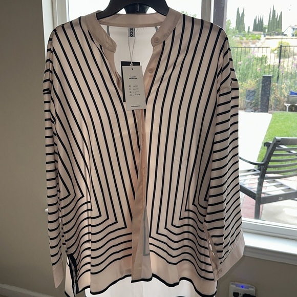 UOOZEE Chic Cream and Black Striped Button-Up Shirt - Picture 1 of 8